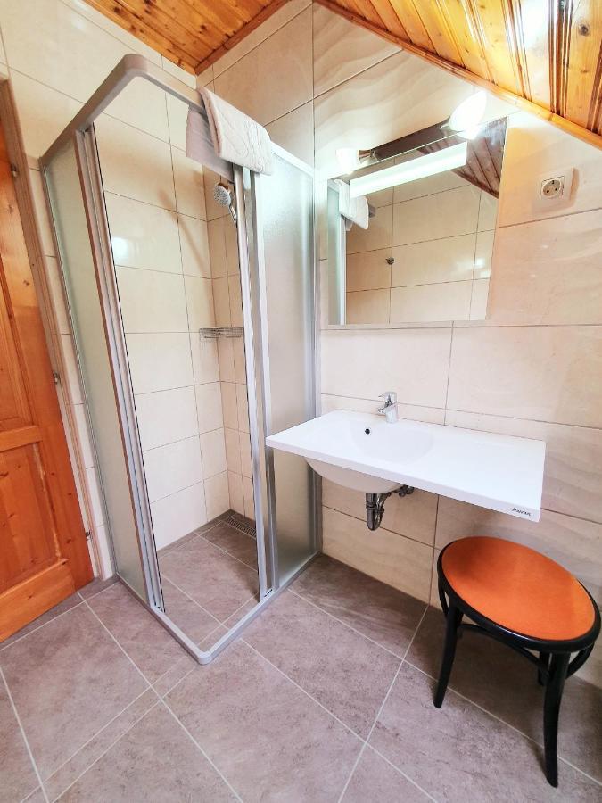 Nemes Apartmanhaz Héviz Zewnętrze zdjęcie