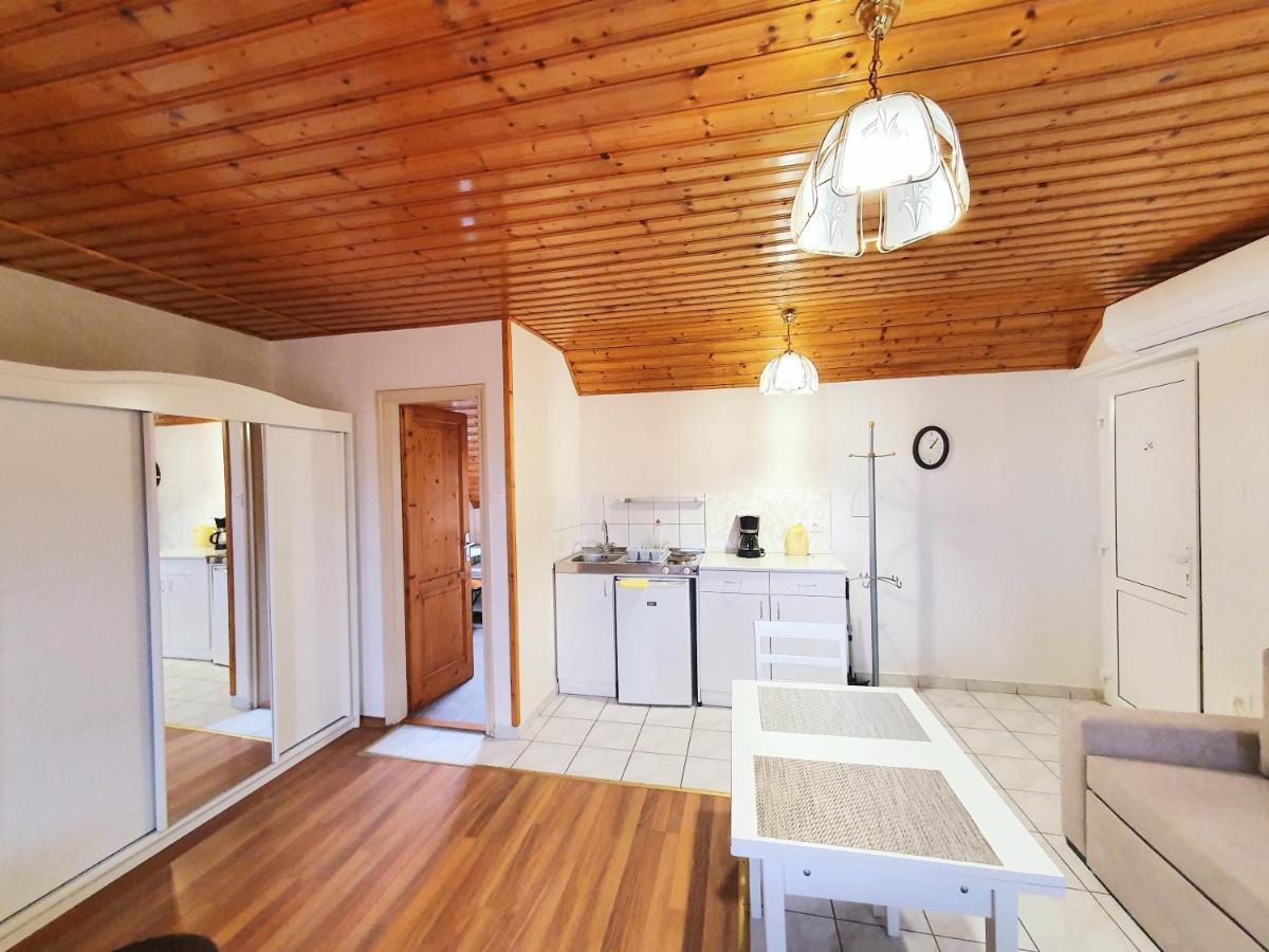 Nemes Apartmanhaz Héviz Zewnętrze zdjęcie