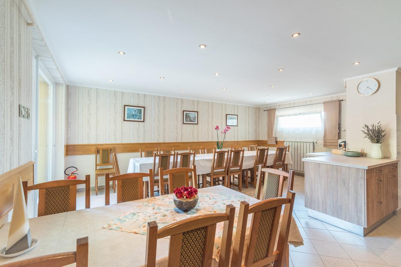 Nemes Apartmanhaz Héviz Zewnętrze zdjęcie